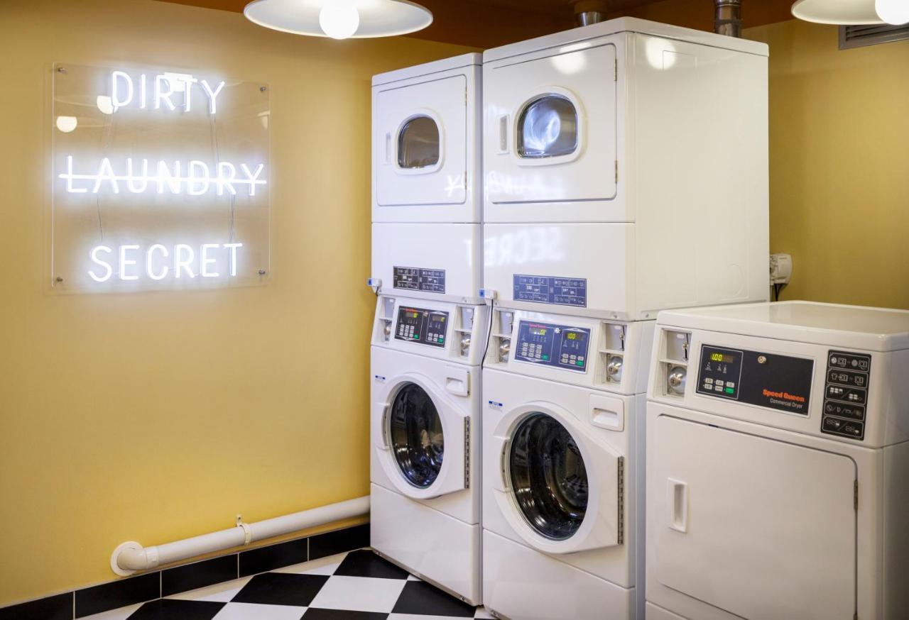 Lylo Auckland Hotel Экстерьер фото Laundry room at the Standard East Village