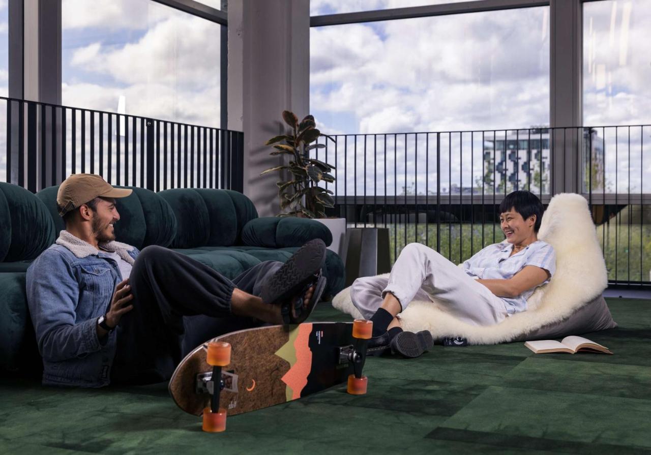 Lylo Auckland Hotel Экстерьер фото Bean bag chairs