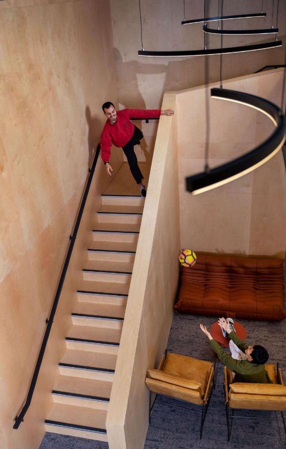 Lylo Auckland Hotel Экстерьер фото The staircase
