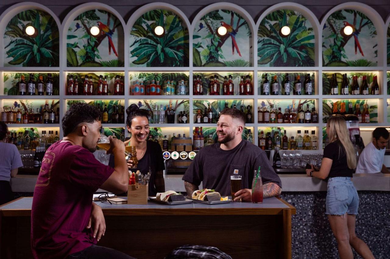 Lylo Auckland Hotel Экстерьер фото The bar at the 2019 edition of the festival